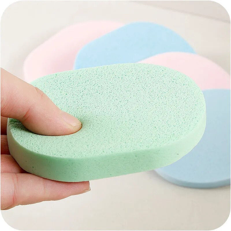 2Pcs Facial Cleansing Sponge Puff Face Cleaning Wash Pad Puff Available Soft Makeup Seaweed Sponge Makeup Cleansing Random Color