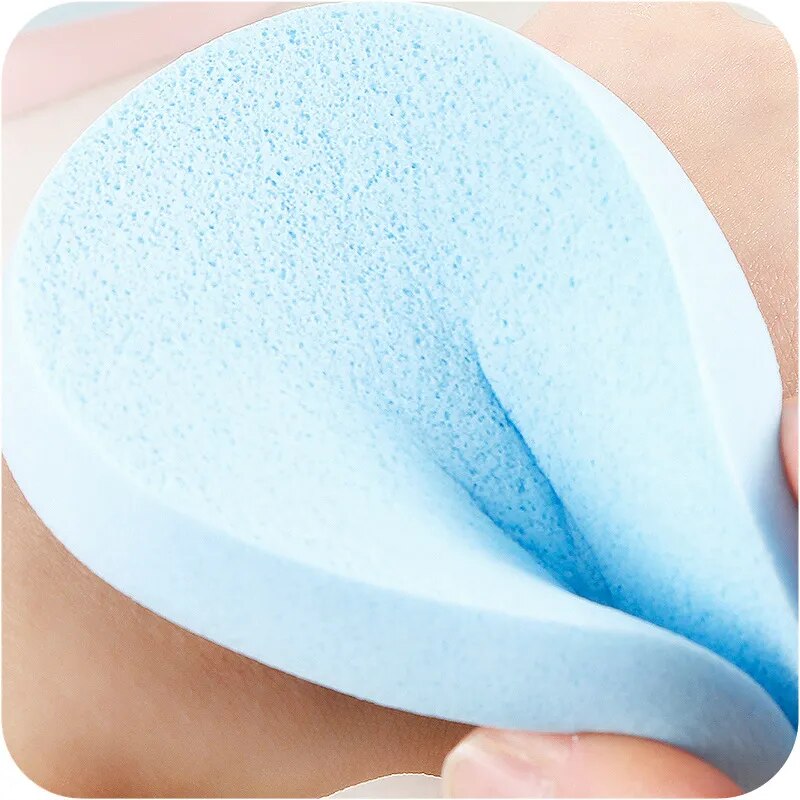 2Pcs Facial Cleansing Sponge Puff Face Cleaning Wash Pad Puff Available Soft Makeup Seaweed Sponge Makeup Cleansing Random Color